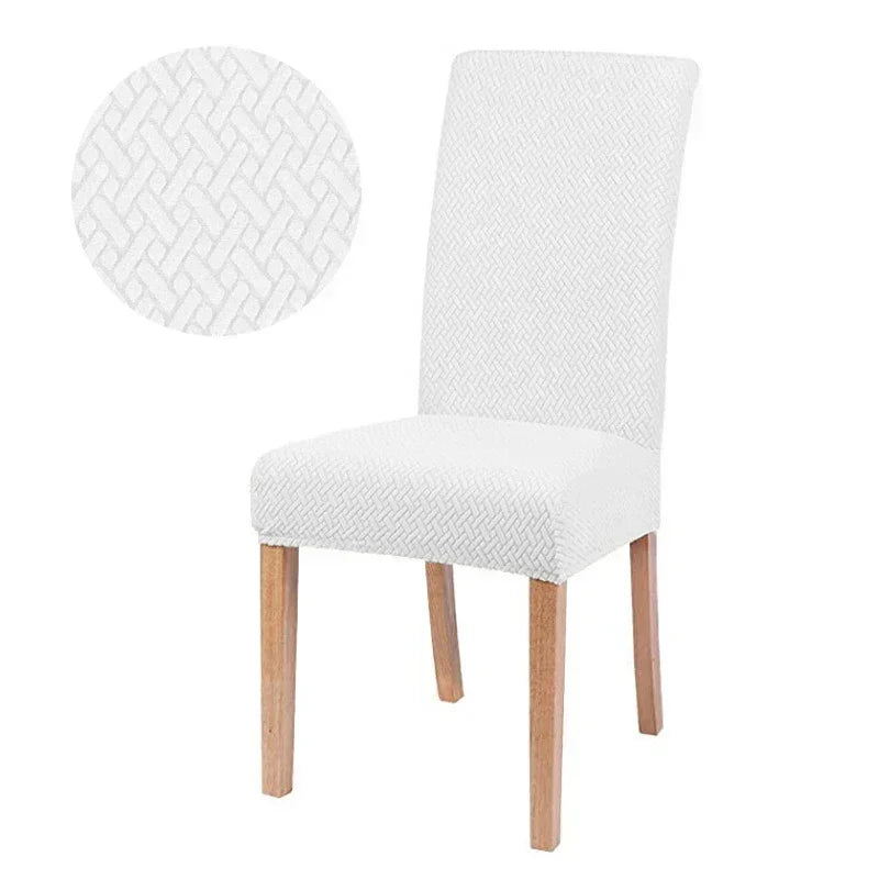Funda de silla jacquard, una solución práctica y estética para la renovación de tus muebles.