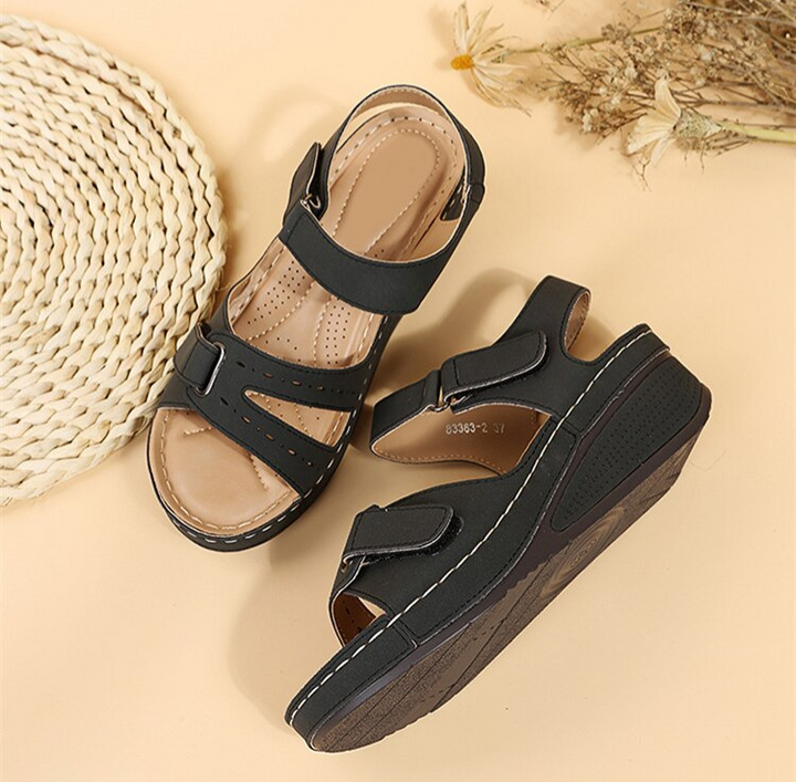 Par de sandalias cómodas retro mujer, estilo vintage, perfectas para caminar con soporte.