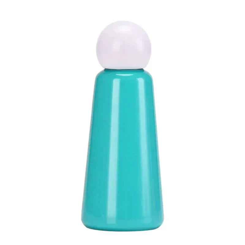 Botella de acero reutilizable, bicolor, para hidratación en cualquier lugar con estilo.