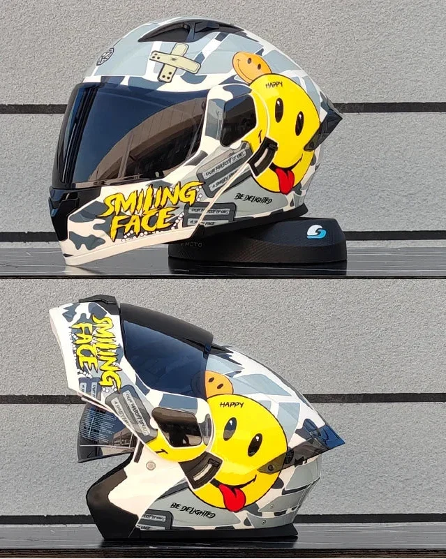 Casco modular de seguridad para motociclismo, con acabado mate y certificación DOT.