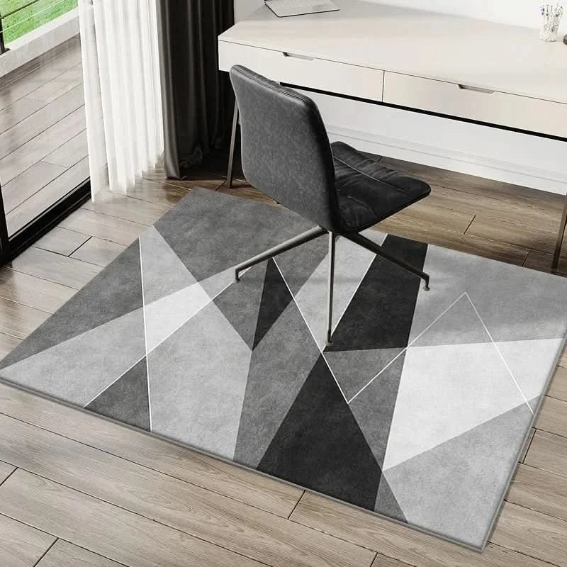 Elegante alfombrilla de terciopelo para oficina. Protege el suelo y añade estilo a tu estudio.