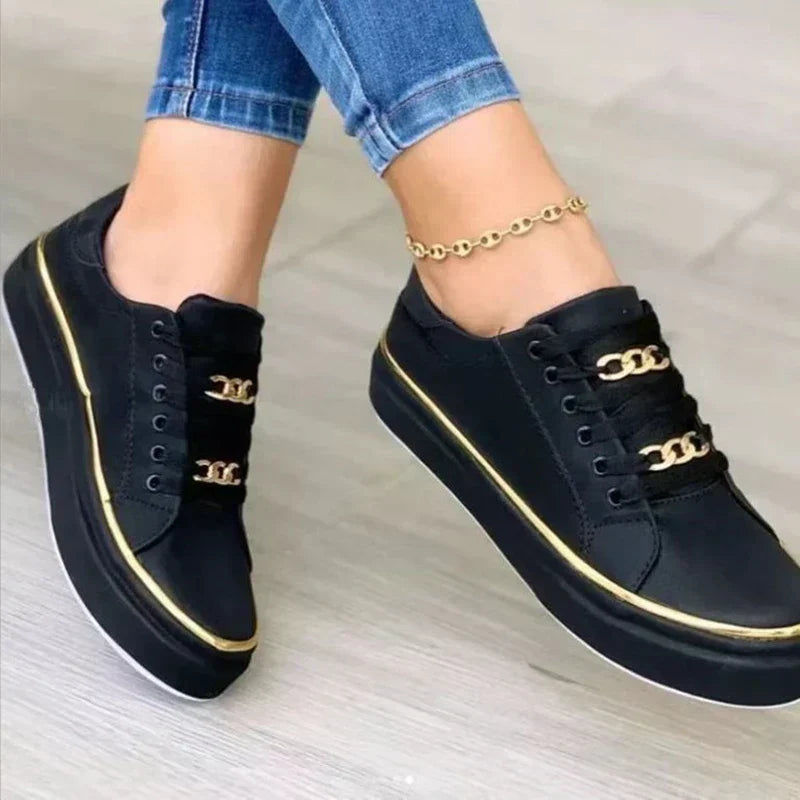 Zapatillas blancas de mujer para verano, diseño bajo con detalles dorados, muy confortables y a la moda.