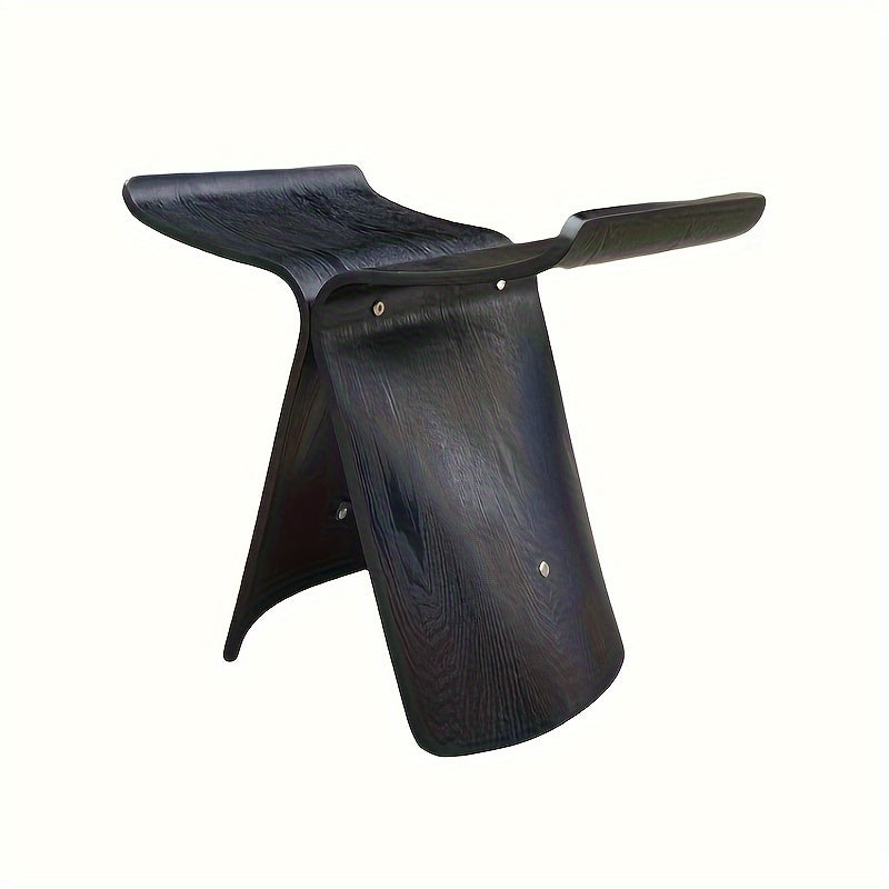 Taburete decorativo Mariposa de madera maciza. Pieza elegante que realza cualquier ambiente del hogar con su estilo.