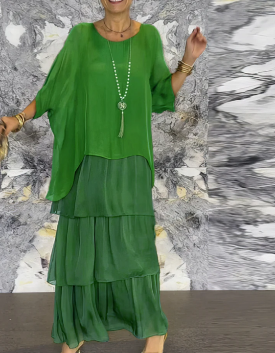 Vestido atemporal para mujer, maxi y fluido, perfecto para cualquier estación.