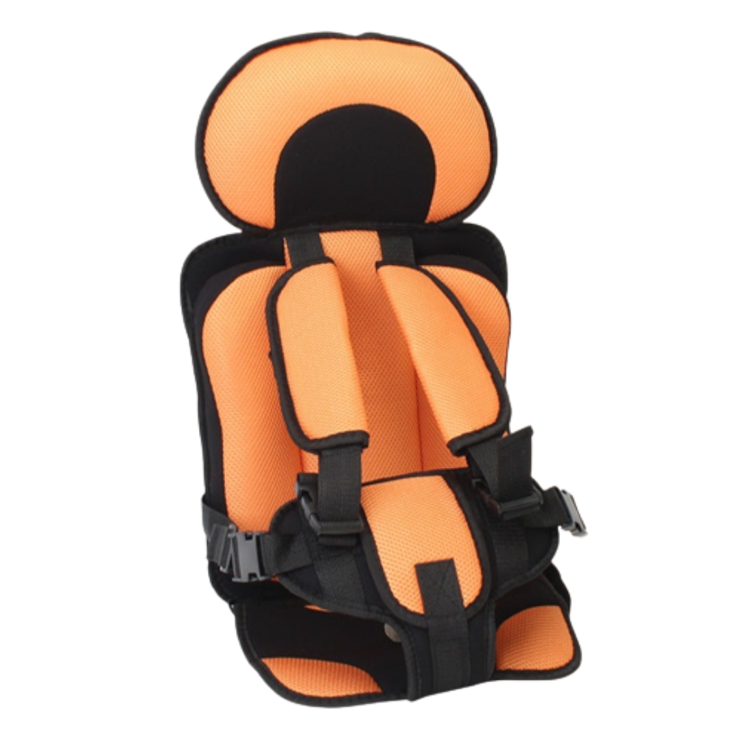 Silla de coche compacta y ligera para niños, perfecta para un viaje familiar seguro y cómodo.