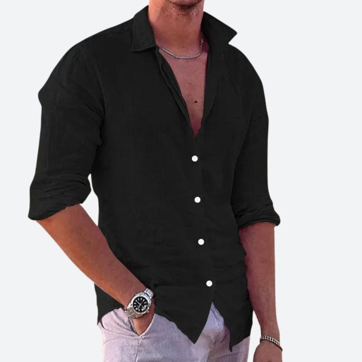 Camisa versátil de hombre, estilo casual moderno. Ropa masculina cómoda con cuello clásico para cualquier evento.