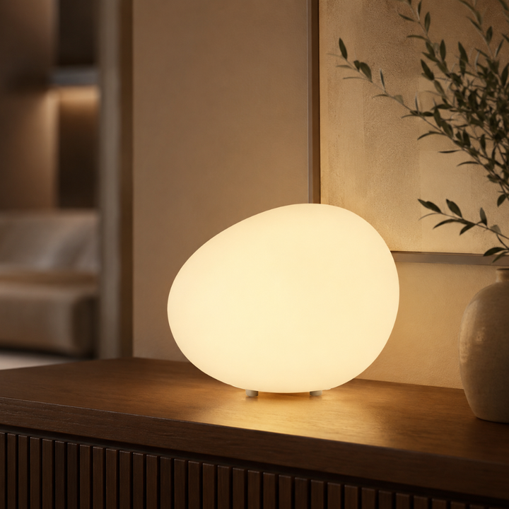 Lámpara de mesa LED moderna 'Pebble', iluminación ambiental para cualquier dormitorio.