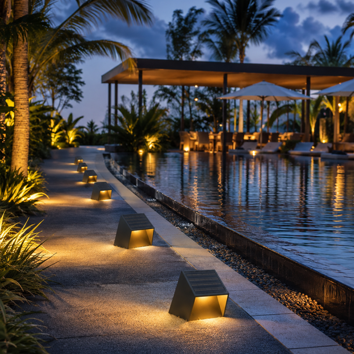 Lámpara de camino solar para jardín con control remoto, iluminación LED ajustable y automática exterior.