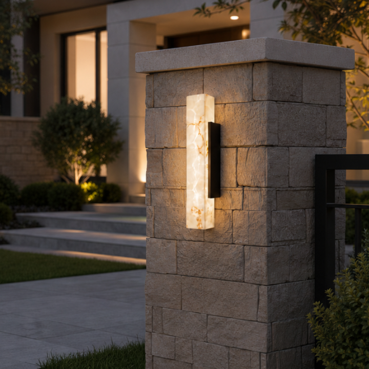 Luz LED exterior duradera para jardín y patio, diseño moderno IP65.