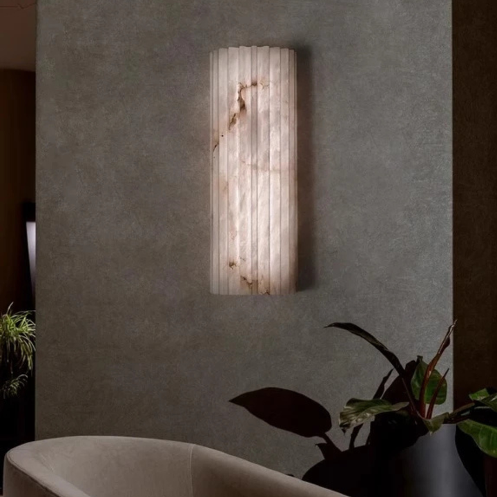 Lámpara de pared moderna para decoración minimalista en sala o dormitorio.