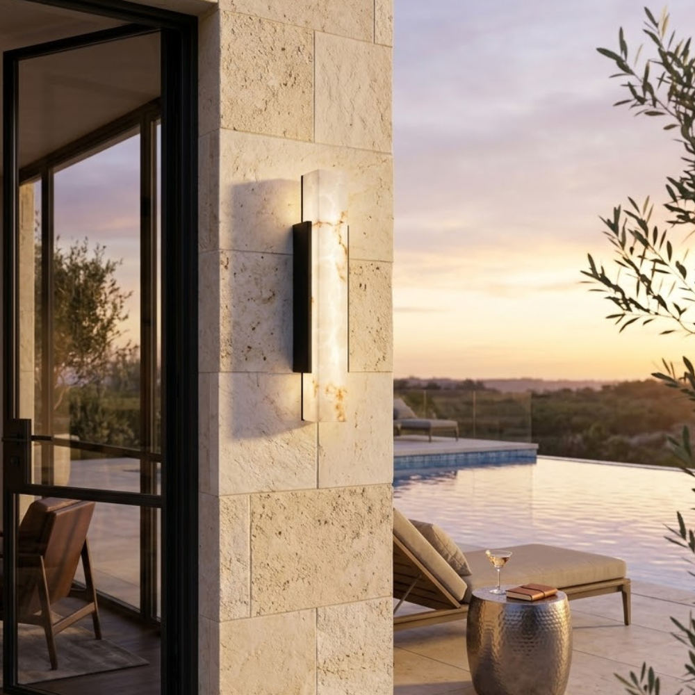 Decoración exterior con aplique LED IP65, luz cálida para patio y terraza.