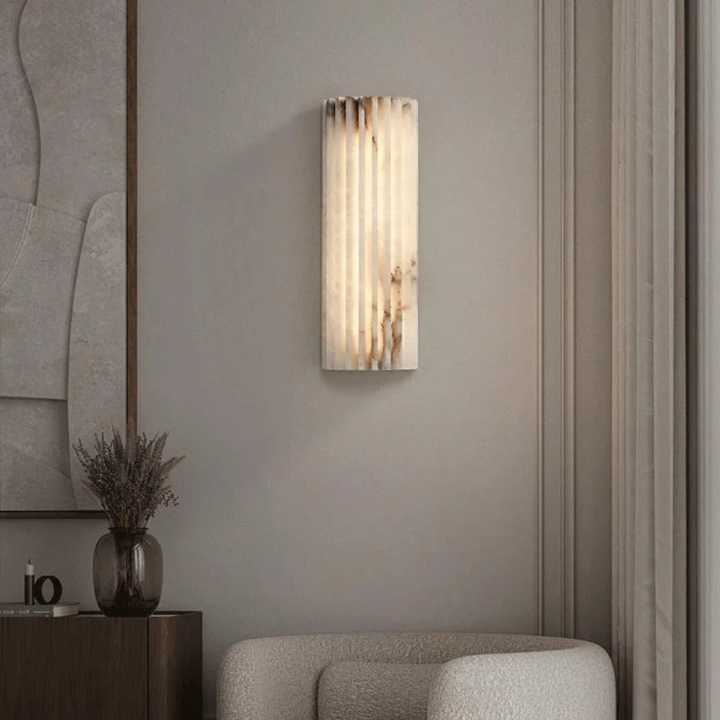 Lámpara de pared LED minimalista moderna para dormitorio, luz cálida ambiental.