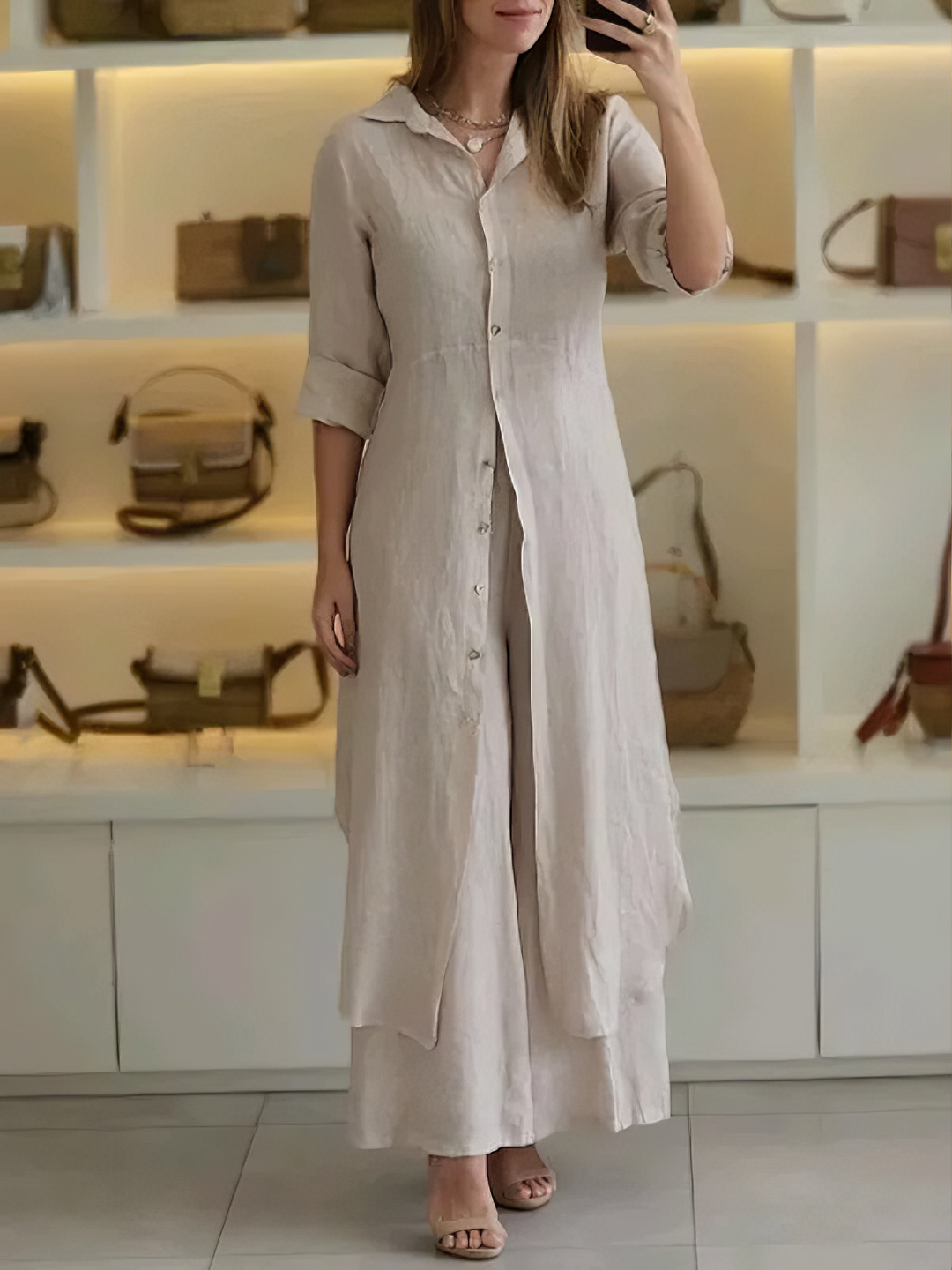 Moda femenina: Conjunto de dos piezas Viena con vestido y pantalón. Ideal para looks formales y casuales.