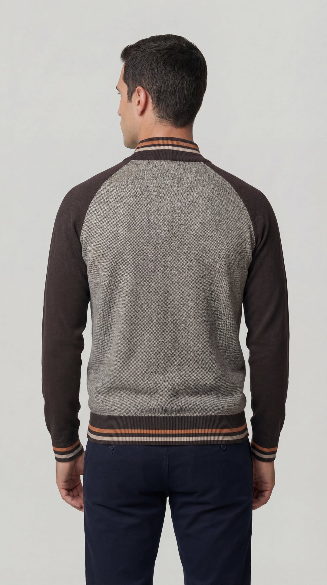 Chaqueta de punto hombre, estilo casual-elegante. Cárdigan de punto para un look versátil y cómodo.