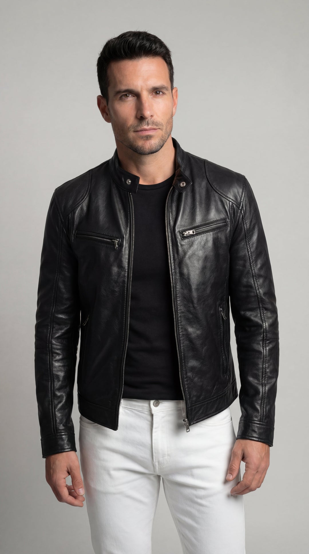 Abrigo de hombre en piel vegana de alta calidad, ideal para el estilo elegante de otoño.