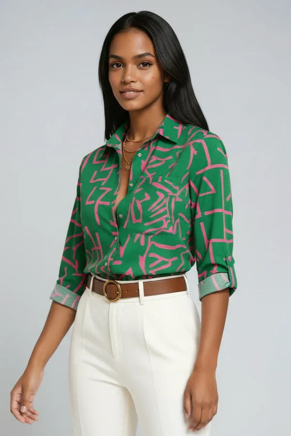 Blusa manga larga de mujer, estilo fluido y estampado vibrante. Comodidad y moda en una prenda.