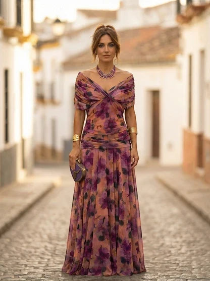 Vestido de gala largo y elegante, perfecto para invitada de boda en otoño, diseño drapeado.