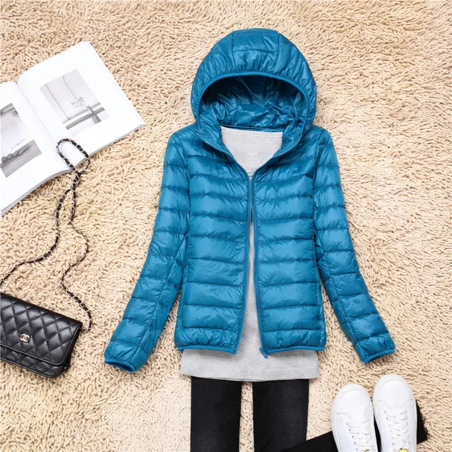 Chaqueta de viaje para mujer, ligera, plegable y con estilo para el invierno.