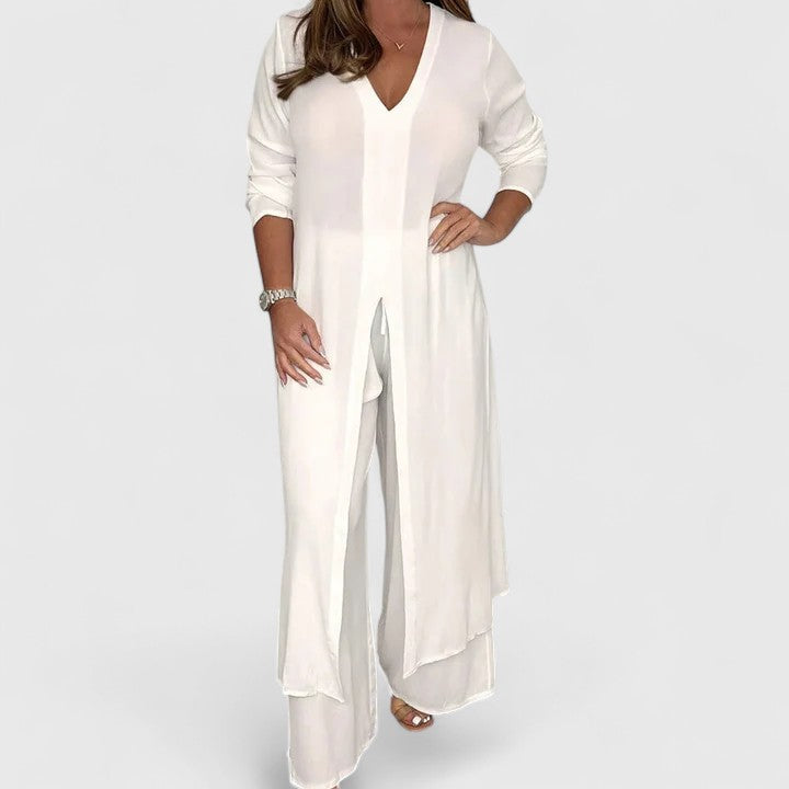 Conjunto de dos piezas para mujer, blusa y pantalón cómodo y versátil. Ideal para primavera y verano.