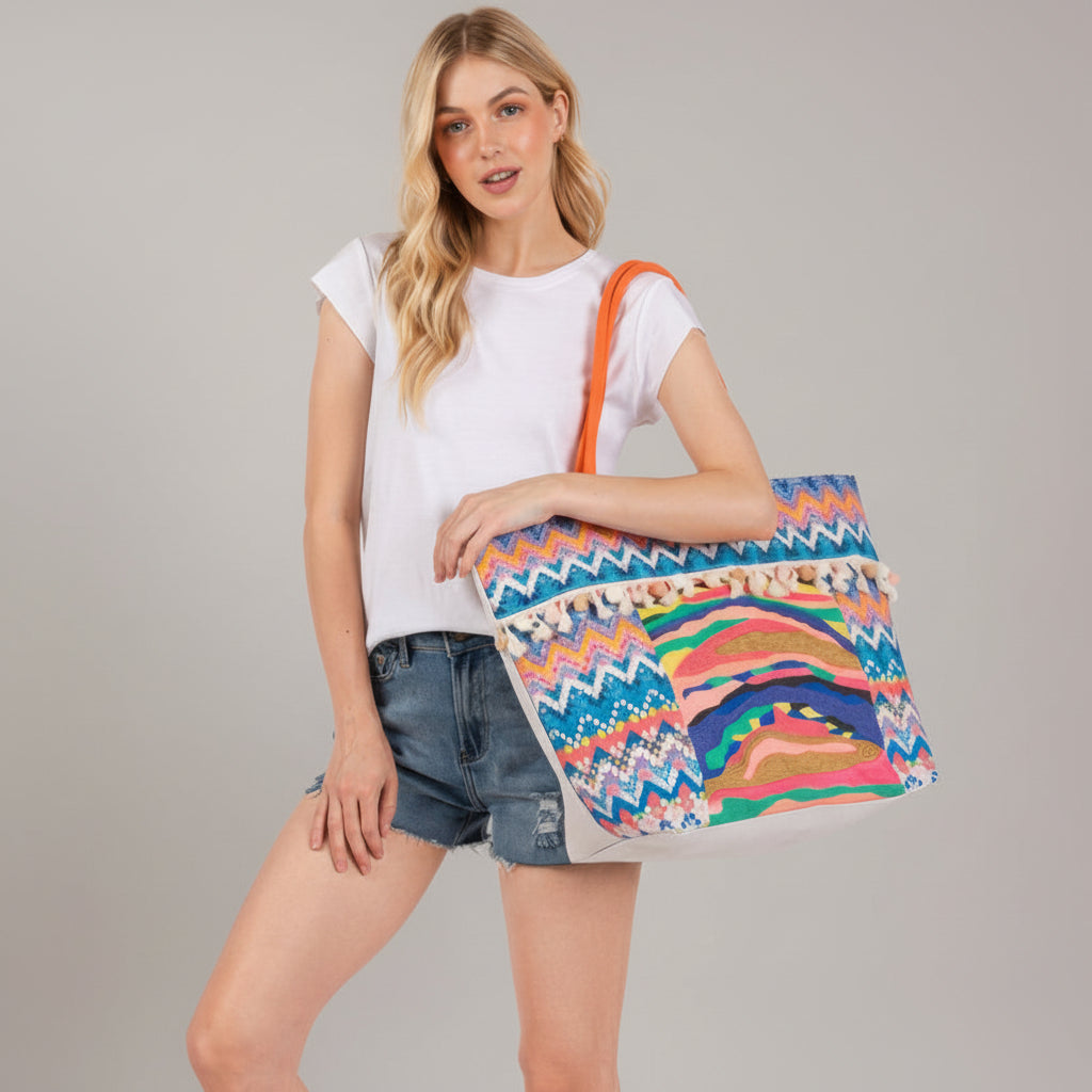 Bolso bohemio para mujer, tote grande con flecos y estampado veraniego. Perfecto para playa o paseo.