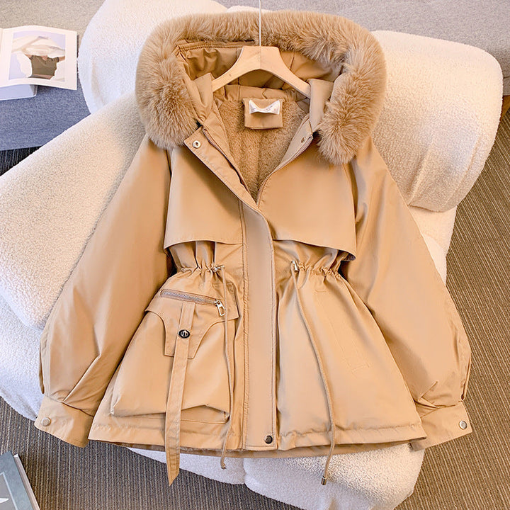 Abrigo de invierno mujer lujoso, diseño moderno para prendas exteriores. Ideal para un look elegante y cálido.