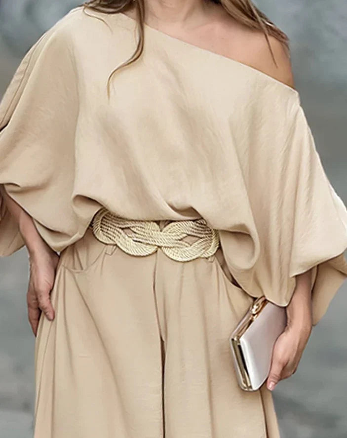 Ropa mujer: conjunto dos piezas con blusa de manga farol y pantalón ancho cintura elástica. Primavera-verano.