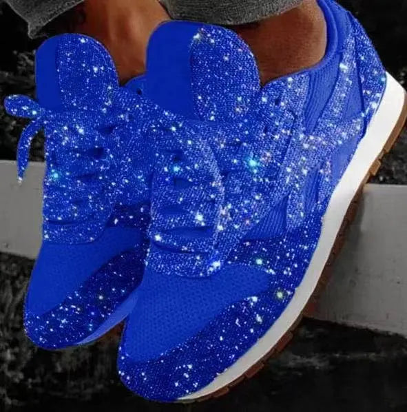 Zapatillas deportivas mujer con glitter y suela chunky. Calzado casual de moda para un look juvenil veraniego.