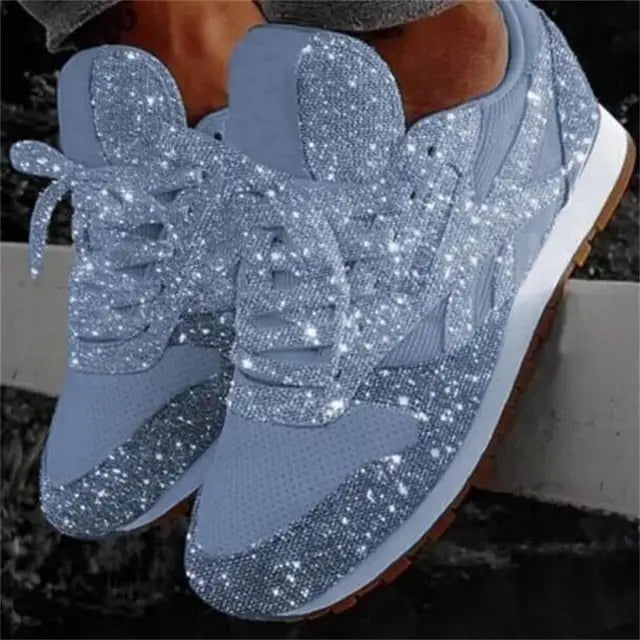 Zapatillas deportivas mujer HENRIELLA con brillo y suela chunky. Comodidad y estilo urbano juvenil de tendencia.