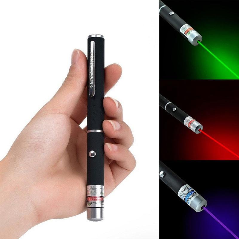 Puntero láser portátil de alta potencia, ideal para presentaciones dinámicas con opciones de luz roja, verde y azul.