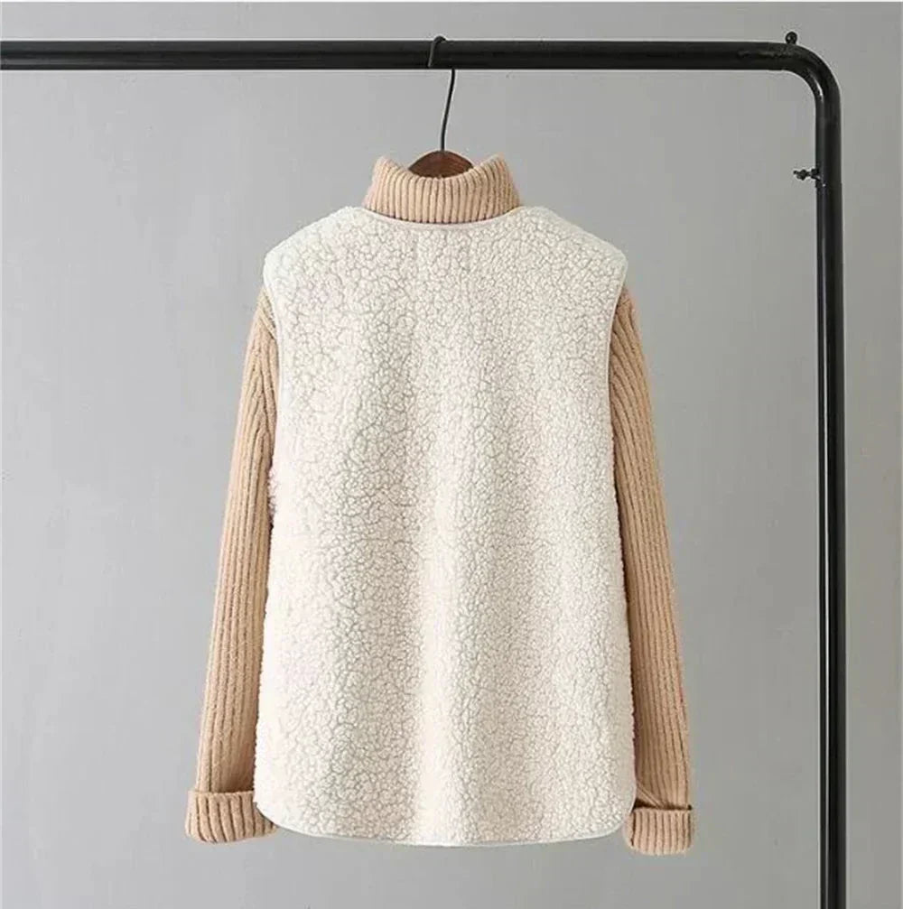 Chaleco de moda forro polar para mujer, estilo casual con botones, comodidad en otoño e invierno.