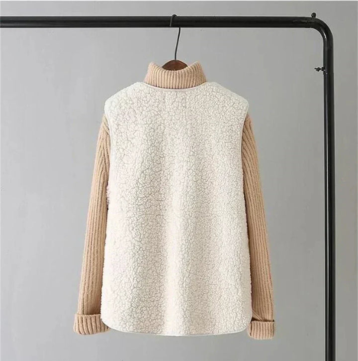 Chaleco de moda forro polar para mujer, estilo casual con botones, comodidad en otoño e invierno.