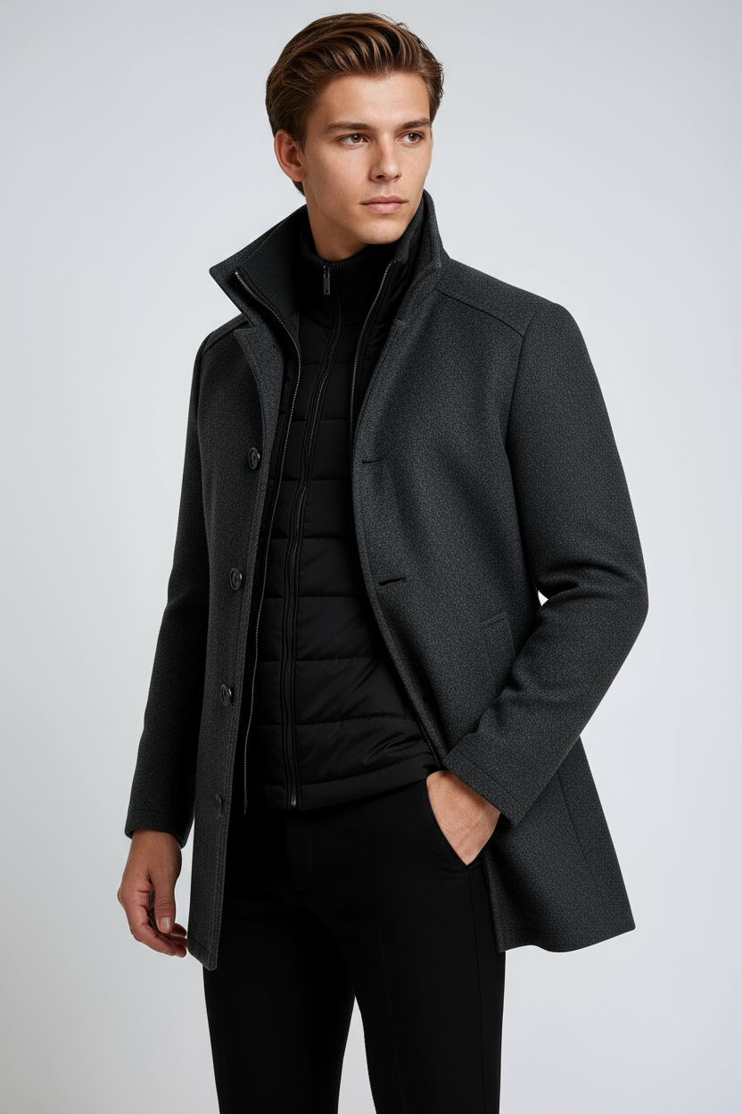 Abrigo de invierno cálido para hombre, cuello alto y botones. Ropa masculina casual y formal.