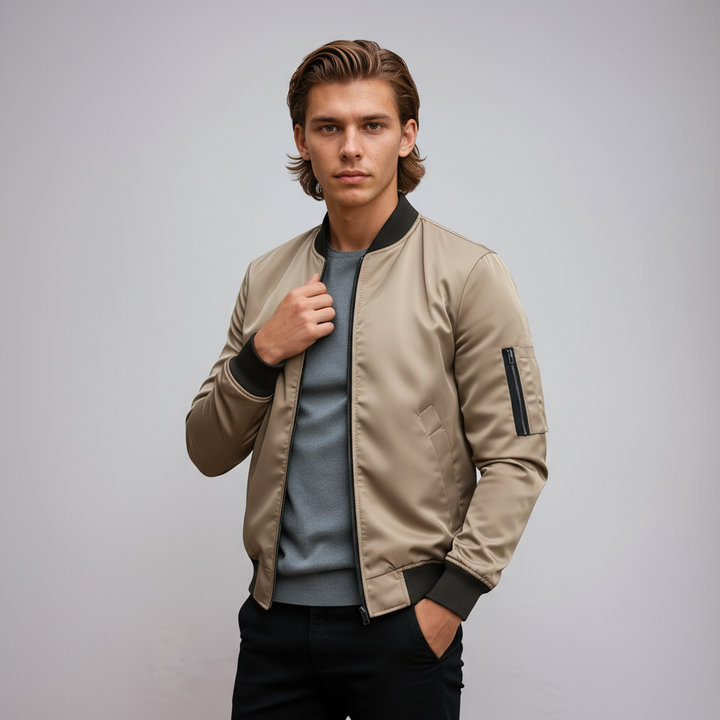Cazadora bomber MILVAN, estilo urbano para hombre. Chaqueta moderna y cómoda, ideal para cualquier ocasión.