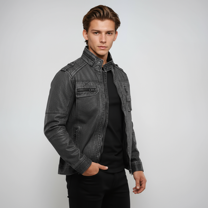 Cazadora vaquera negra para hombre, diseño corto, con cremallera metálica y cuello clásico, ropa masculina.