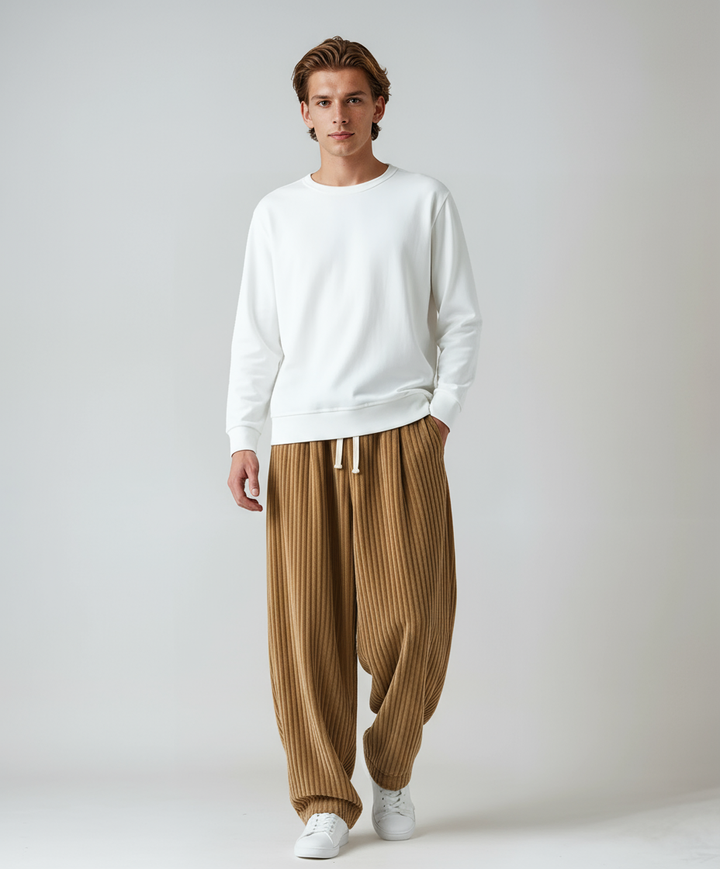 Cintura ajustable del pantalón de pana ancho para hombre, máxima comodidad y ajuste perfecto.