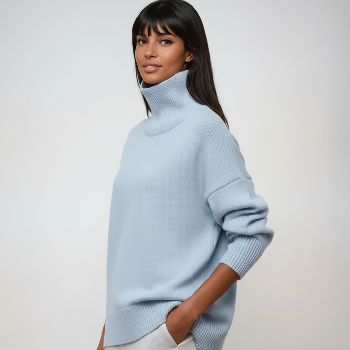 Suéter oversize de cuello alto para mujer, moda femenina casual. Ideal para un look relajado y elegante.