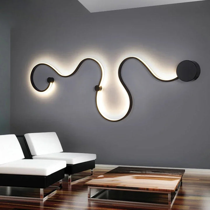 Iluminación LED de pared Astra, diseño moderno y slim. Crea ambiente perfecto, luz regulable para interior.