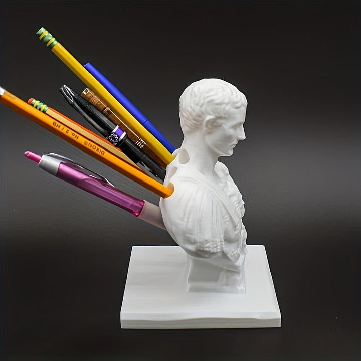 Portaplumas de escritorio clásico de Julio César, ideal para oficina y decoración romana.