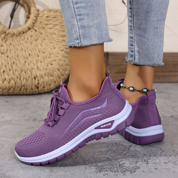 Comodidad superior en zapatillas ortopédicas de mujer, transpirables y con alivio del dolor.