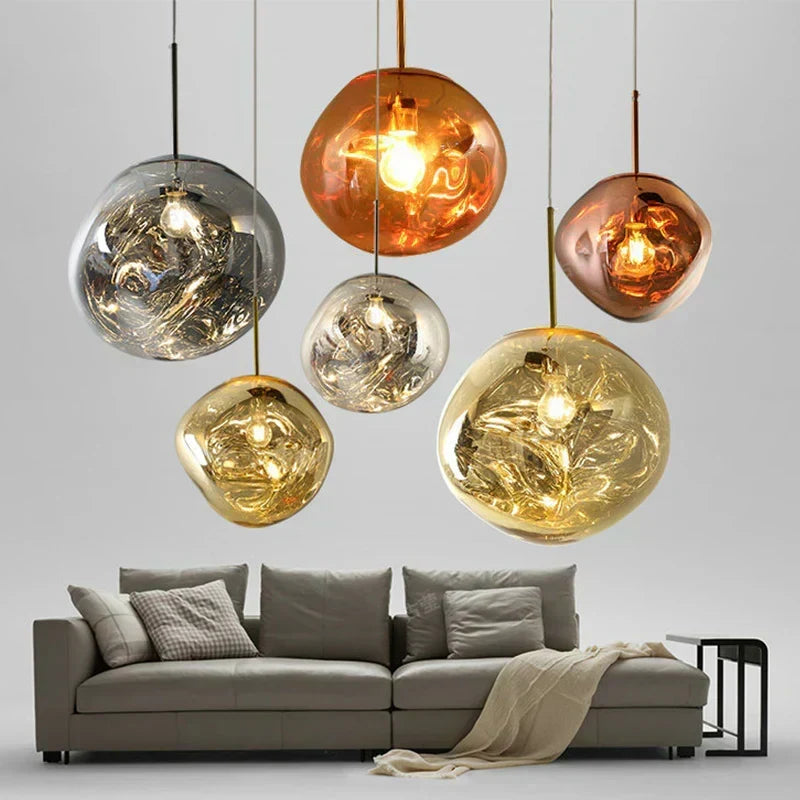 Lámpara colgante de cristal transparente, diseño nórdico moderno, ideal para iluminación de hogar minimalista.