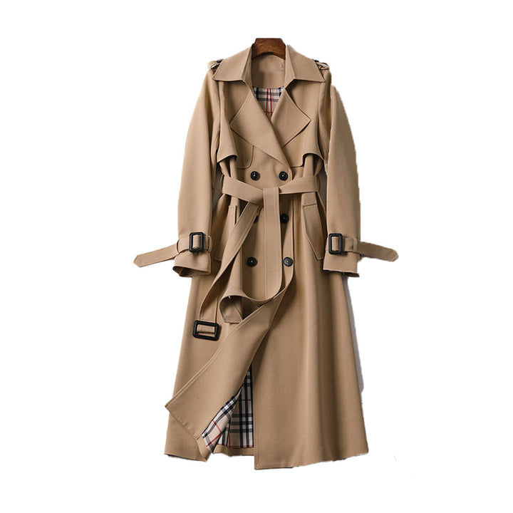 Abrigo largo femenino, estilo trench, color neutro. Perfecto para looks chic y versátiles de moda.