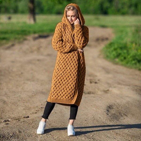 Cárdigan de mujer Esmee, pieza clave de moda para un estilo elegante y casual en otoño.