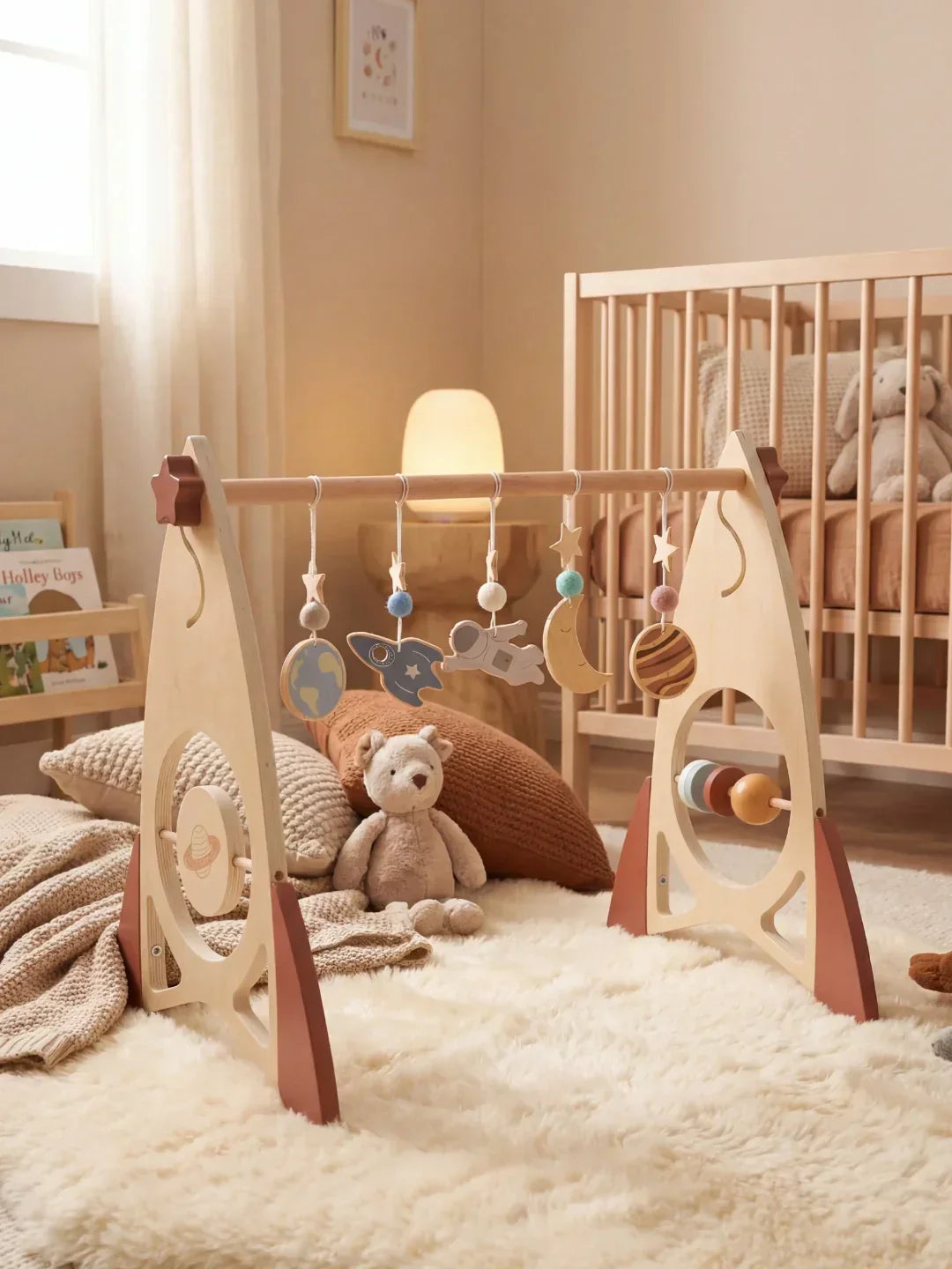 Juguete sensorial de madera para bebés. Diseño cohete y estrellas. Estimula el desarrollo motor y cognitivo.