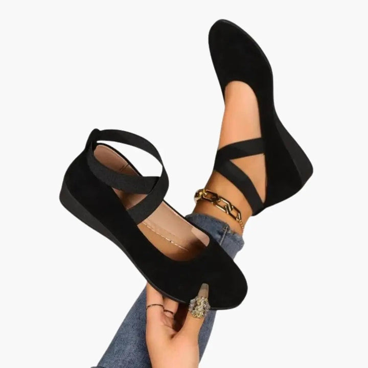 Bailarinas de mujer cómodas con tiras elásticas cruzadas, perfectas para uso diario y estilo casual.