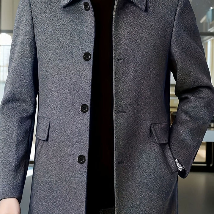 Abrigo cruzado de lana para hombre, estilo elegante, ideal para el invierno y moda masculina.
