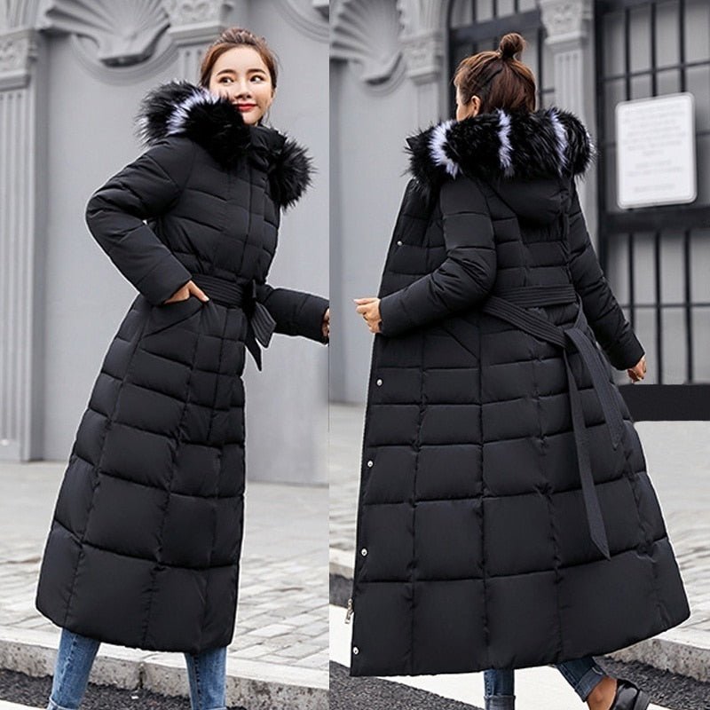 Abrigo de invierno elegante para mujer, largo y con capucha. Estilo moderno para la moda exterior en clima frío.