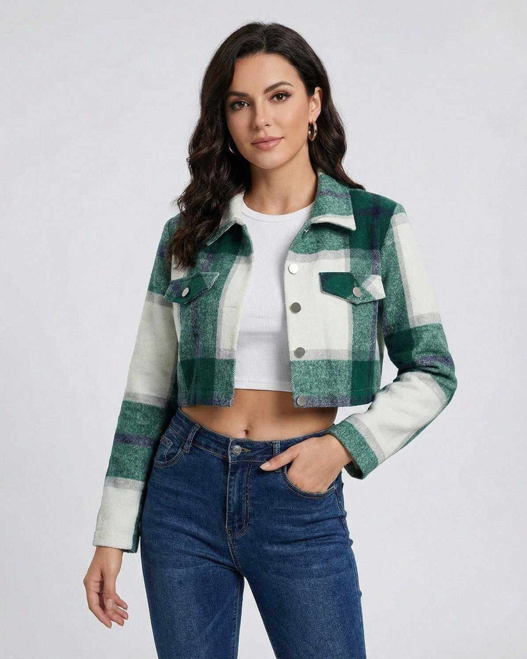 Chaqueta de cuadros verde holgada para mujer, estilo moderno y casual de otoño.