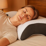 Almohada mariposa negra