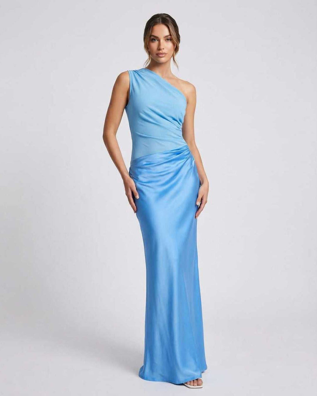 Vestido maxi azul elegante de un hombro para mujer, ideal para fiesta o noche.