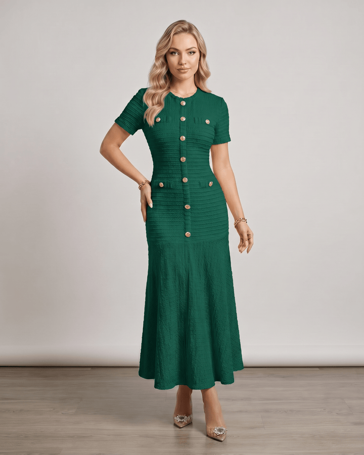 Moda femenina: vestido maxi de verano, fluido y elegante, ideal para un look relajado.